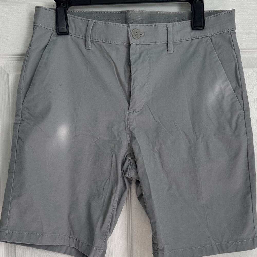 Calvin Klein Men's Light Gray Flat Front Shorts